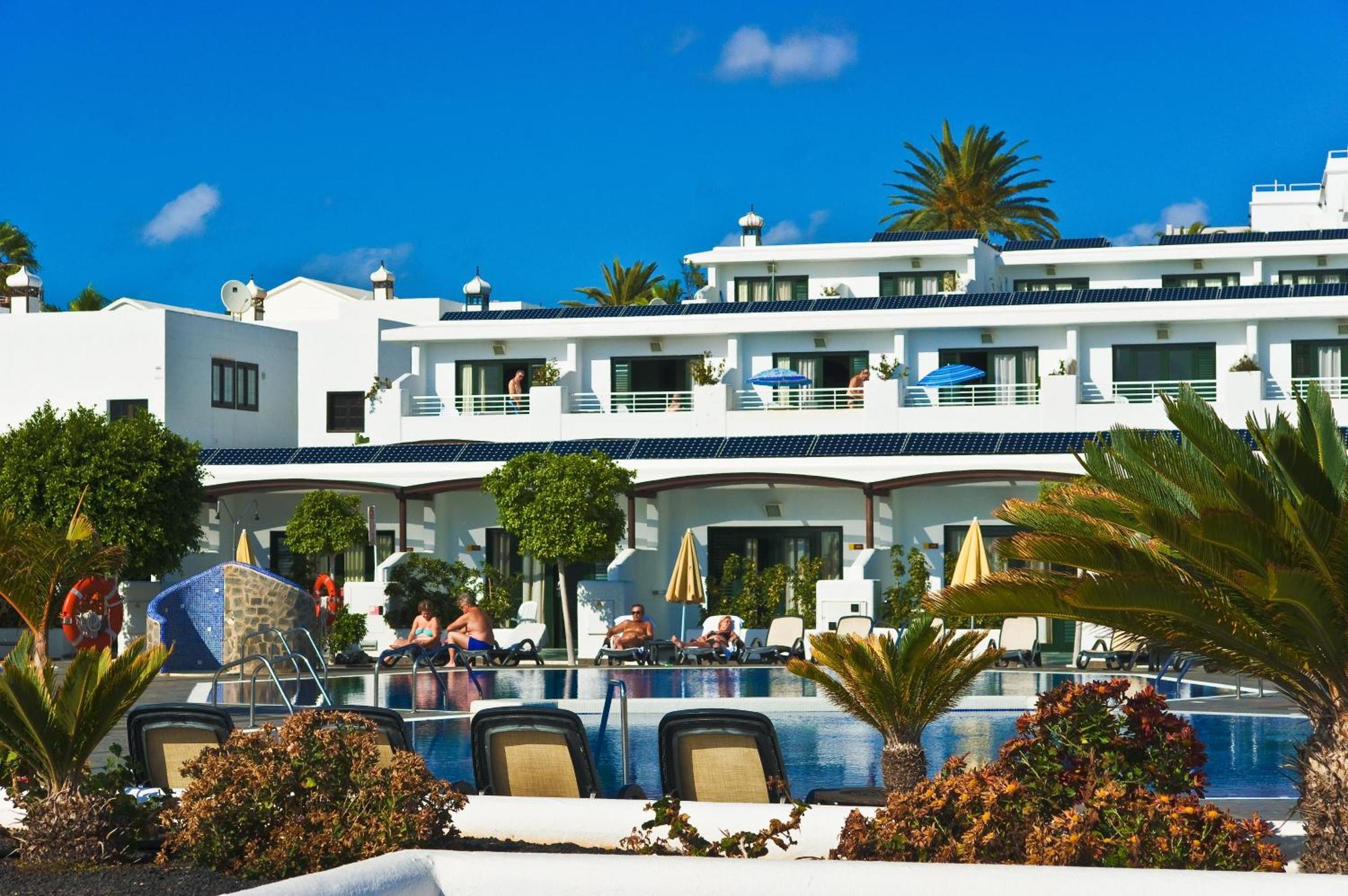 Hotel Relaxia Lanzaplaya Puerto del Carmen  Esterno foto